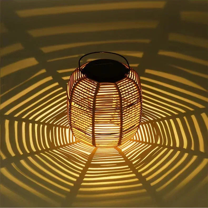 Solar-powered fun garden lights, lawn lights, outdoor waterproof rattan landscape courtyard lights, villa and homestay decorative lights.