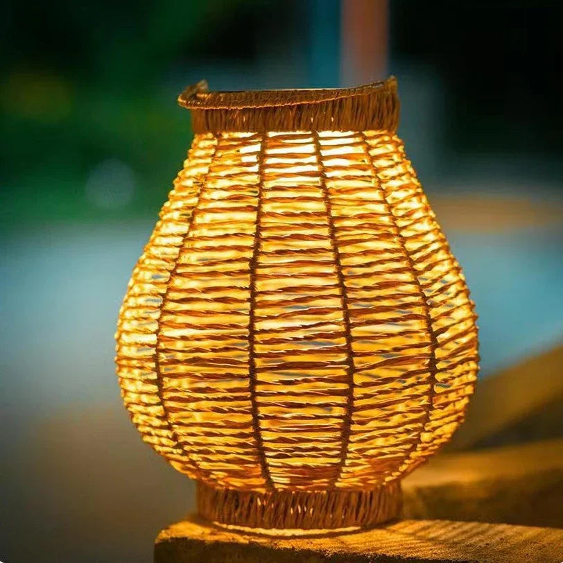 Solar-powered fun garden lights, lawn lights, outdoor waterproof rattan landscape courtyard lights, villa and homestay decorative lights.