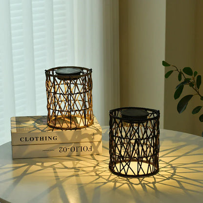 Solar-powered fun garden lights, lawn lights, outdoor waterproof rattan landscape courtyard lights, villa and homestay decorative lights.