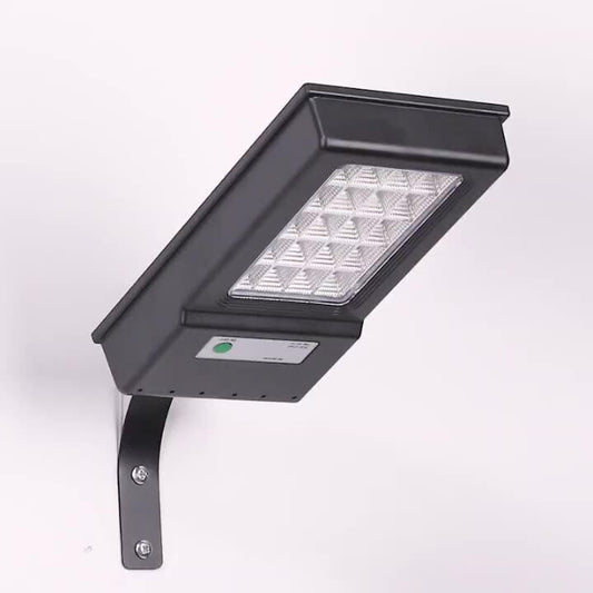 Solar floodlight, outdoor waterproof courtyard light, sensor-activated, automatically turns on at dusk, ultra-bright floodlight.