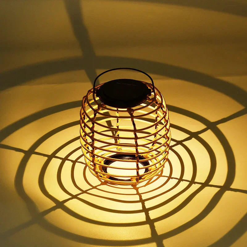 Solar-powered fun garden lights, lawn lights, outdoor waterproof rattan landscape courtyard lights, villa and homestay decorative lights.